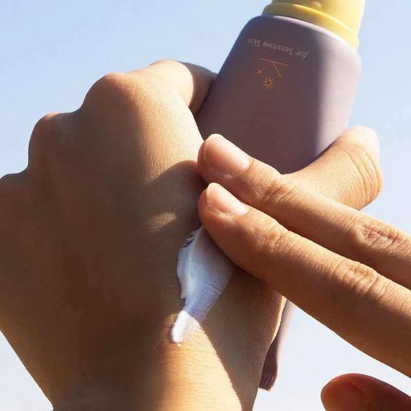 Haruharu Wonder, Black Rice Pure Mineral Relief Daily Sunscreen SPF50+ PA++++ (50ml)